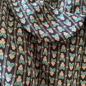 Collectable Urban Renewal Dress in Mistletoe